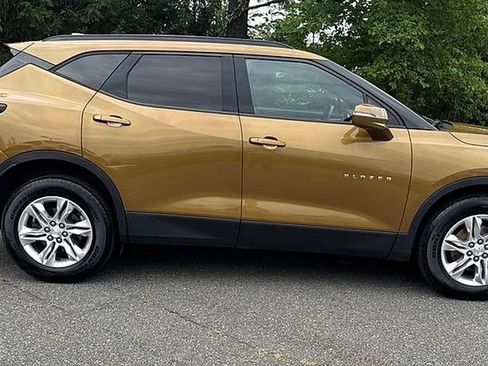 Used 2019 Chevrolet Blazer LT AWD/4WD image 8