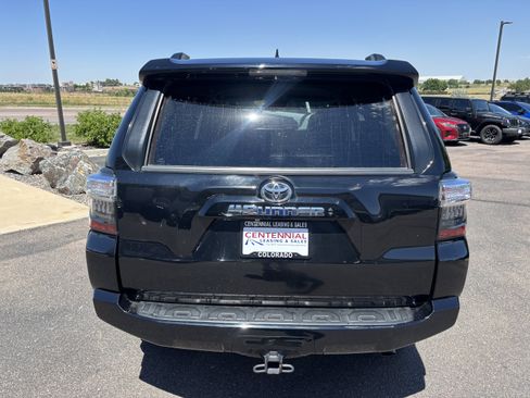 Used 2022 Toyota 4Runner SR5 Premium AWD/4WD image 6
