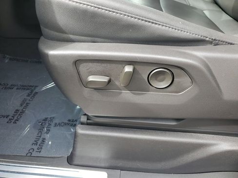 Certified 2023 Chevrolet Silverado 1500 RST w/ Redline Edition image 21