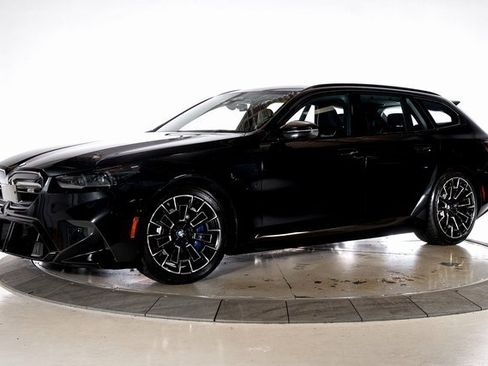 Used 2025 BMW M5 Touring w/ M Driver's Package image 1