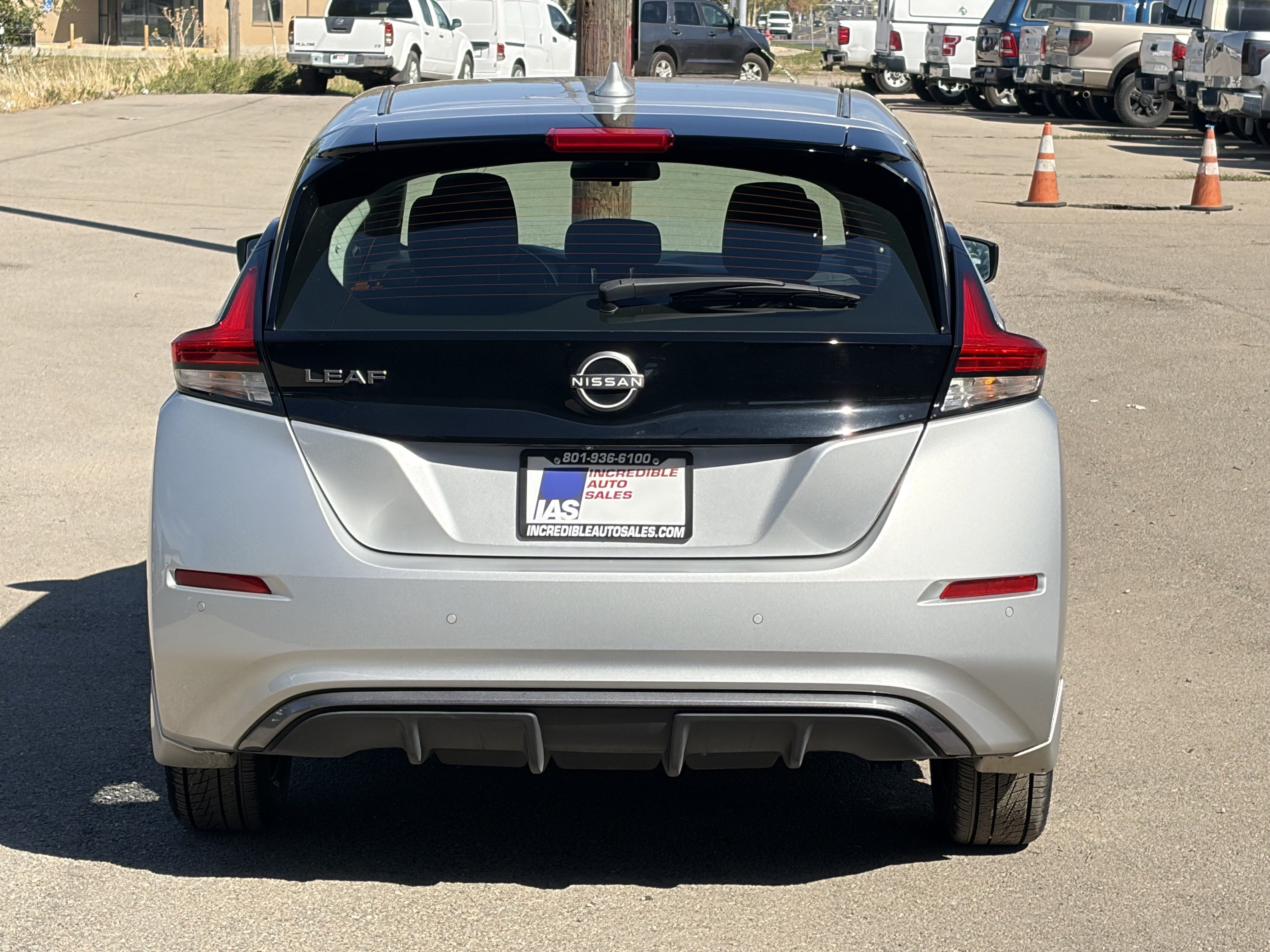 Used 2025 Nissan Leaf S FWD image 5
