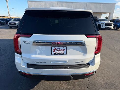 Used 2023 GMC Yukon SLT w/ SLT Luxury Package AWD/4WD image 15