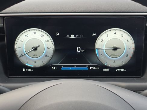 Used 2023 Hyundai Santa Cruz Limited image 24