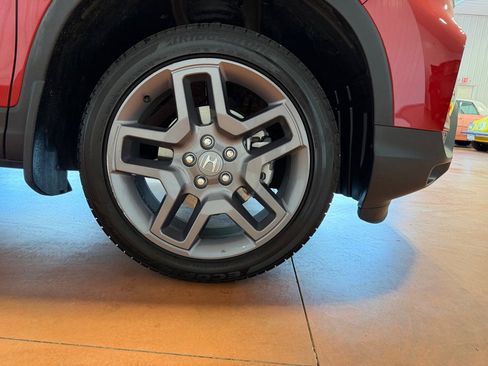 Used 2023 Honda Passport EX-L image 14