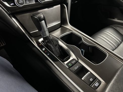 Used 2022 Honda Accord Sport Special Edition image 12