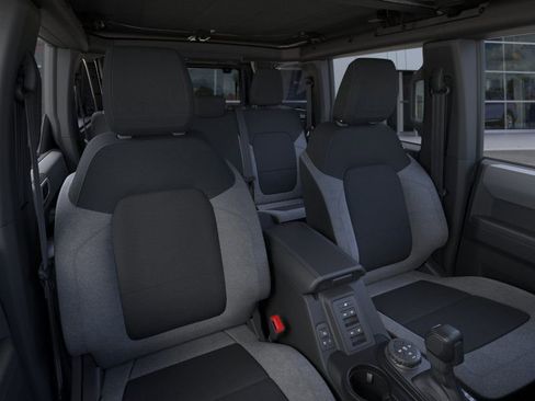 New 2025 Ford Bronco Big Bend image 10
