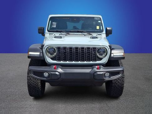 Used 2024 Jeep Wrangler Unlimited Rubicon w/ Safety Group AWD/4WD image 2