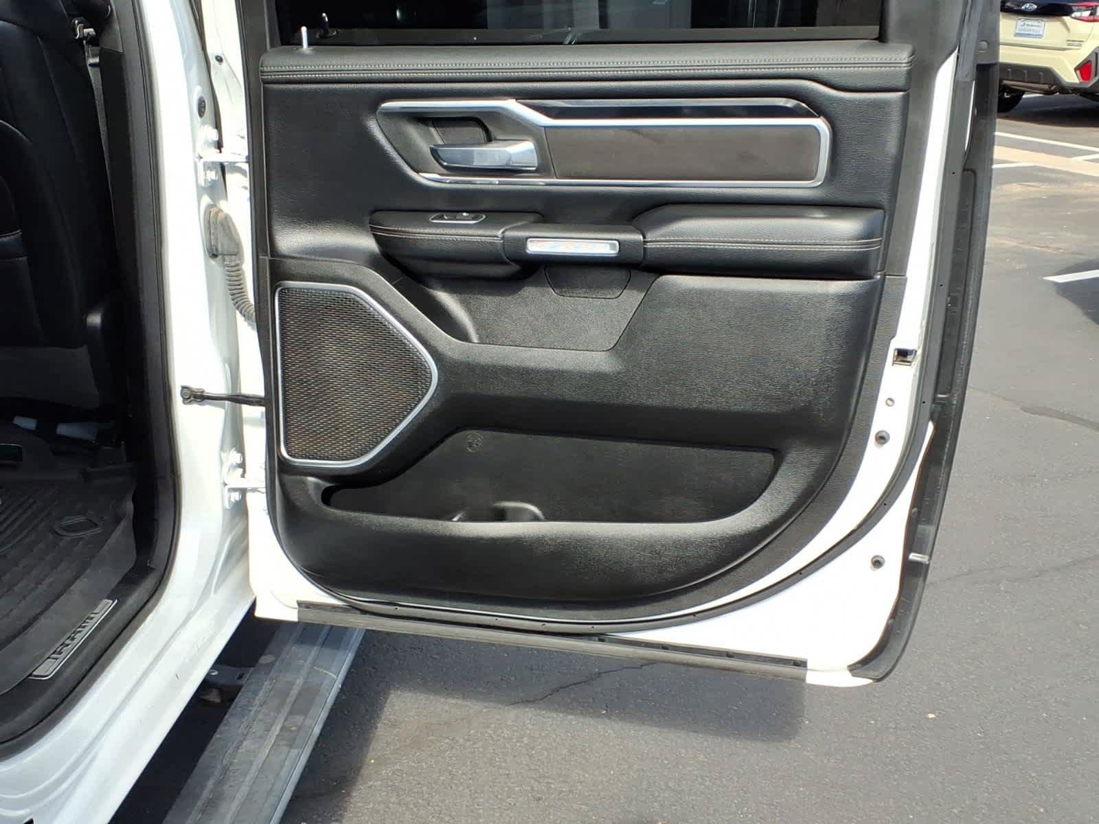 Used 2021 RAM 1500 Laramie w/ Sport Appearance Package AWD/4WD image 18