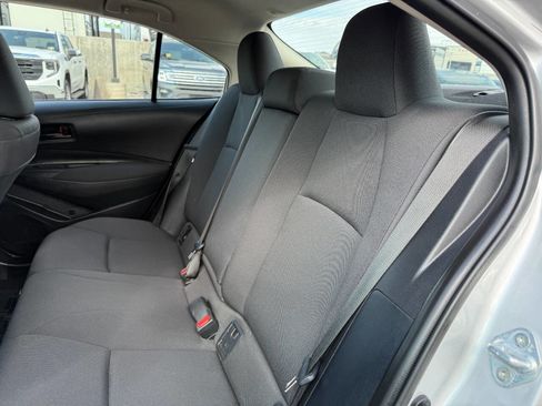Used 2024 Toyota Corolla LE image 18