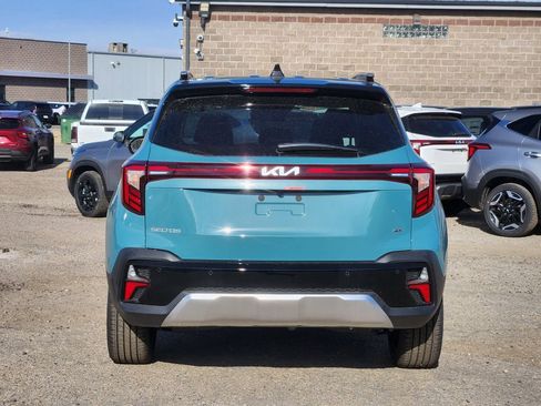 New 2026 Kia Seltos SX image 11