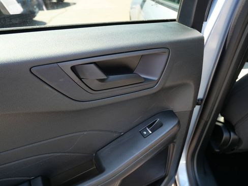 Used 2022 Ford Escape SE w/ Cold Weather Package AWD/4WD image 23