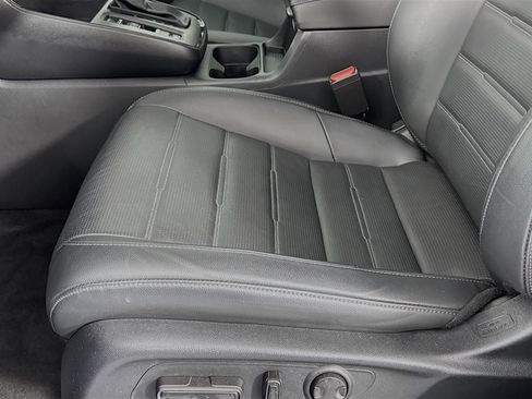 Certified 2024 Honda CR-V EX-L image 18