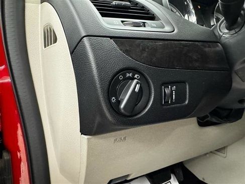 Used 2016 Dodge Grand Caravan SE w/ Quick Order Package 29E SE FWD image 13