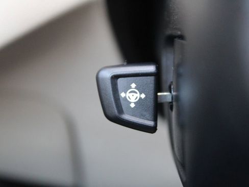 Used 2019 BMW 530i image 31