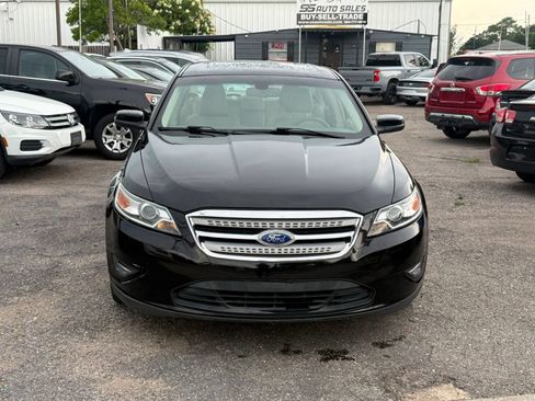 Used 2012 Ford Taurus SEL FWD image 3