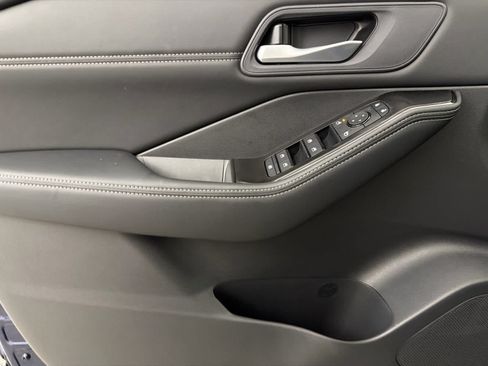 New 2026 Nissan Rogue Dark Armor FWD image 22
