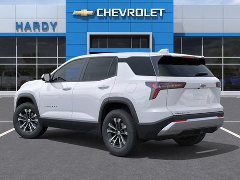New 2027 Chevrolet Equinox LT AWD/4WD image 3