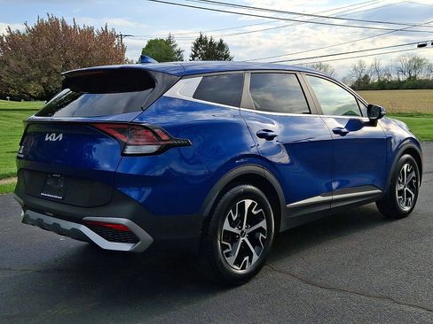 Used 2023 Kia Sportage EX FWD image 5