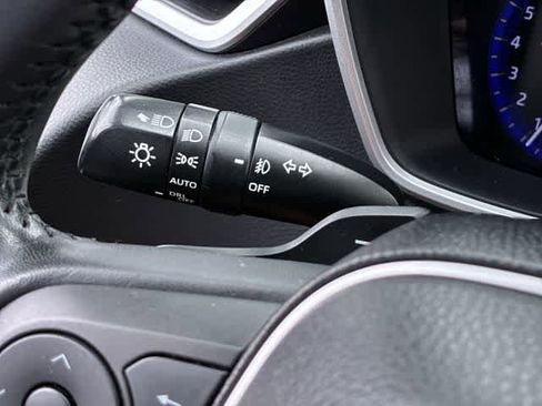 Used 2019 Toyota Corolla XSE FWD image 27