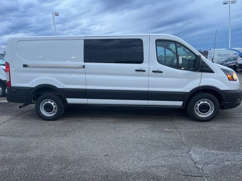 New 2024 Ford Transit 150 Low Roof image 4