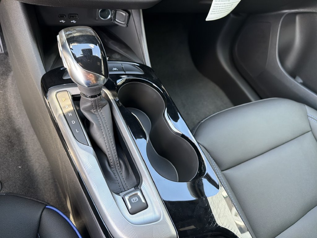 New 2026 Buick Envista Sport Touring w/ Convenience I Package FWD image 27