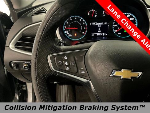 Used 2024 Chevrolet Malibu LT FWD image 10