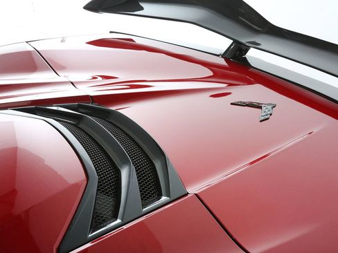 Used 2024 Chevrolet Corvette Z06 w/ Stealth Interior Trim Package RWD image 20