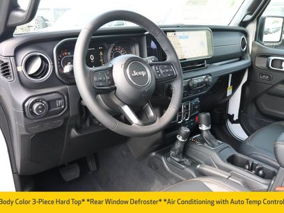 New 2026 Jeep Gladiator Sport