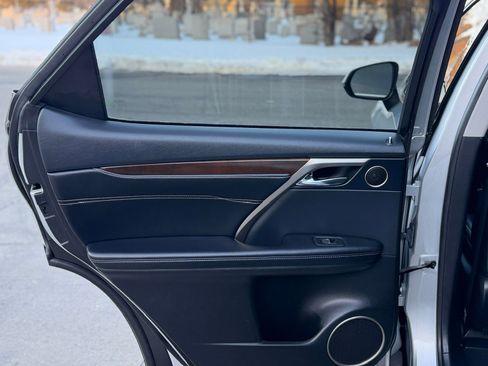 Used 2019 Lexus RX 450h AWD w/ Navigation Package image 23