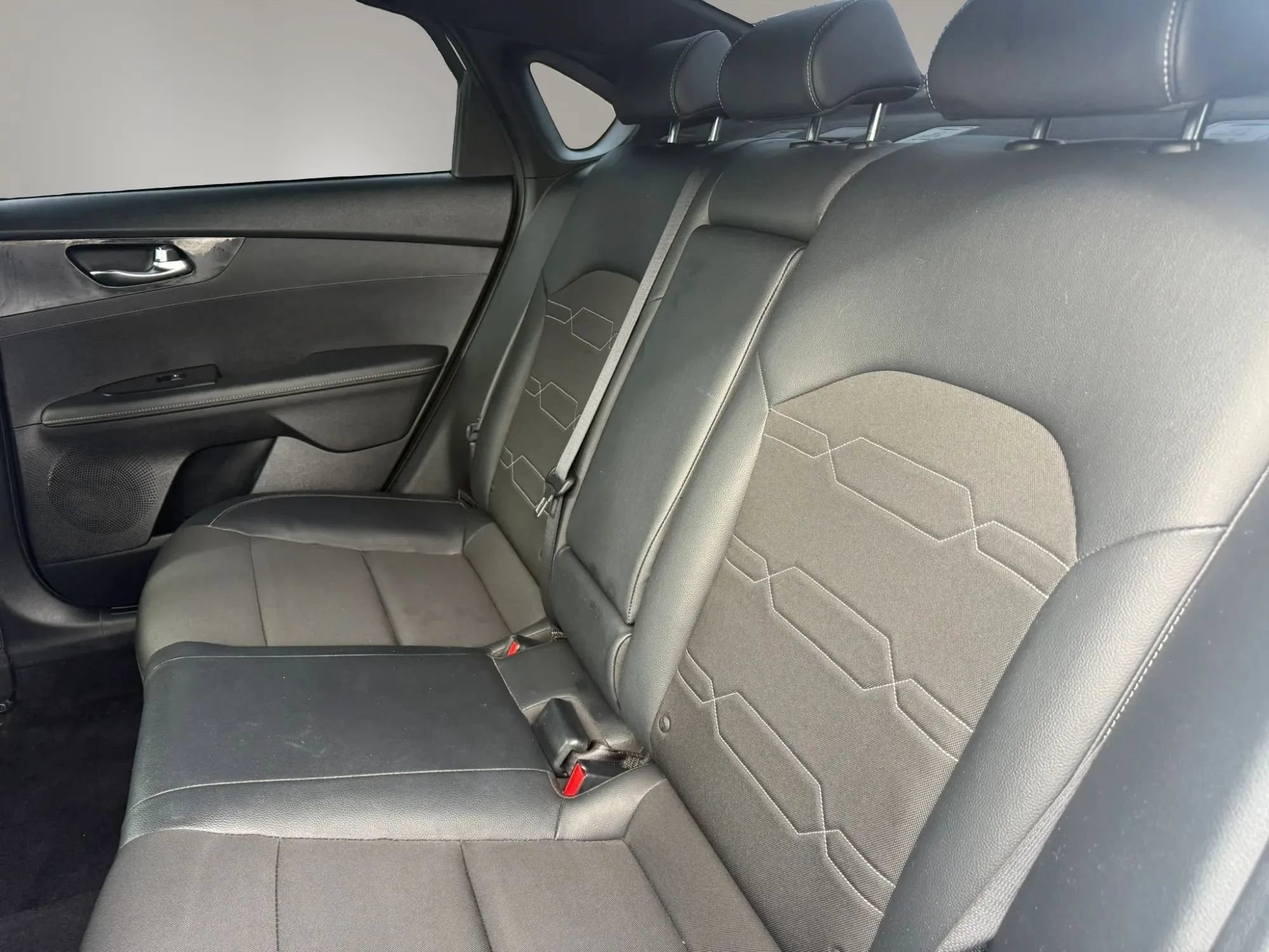 Used 2024 Kia Forte GT-Line FWD image 22
