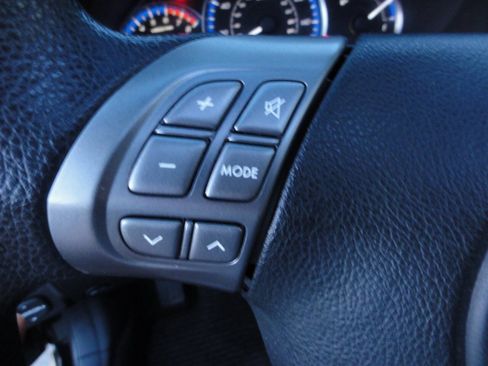Used 2010 Subaru Forester 2.5X Premium AWD/4WD image 18
