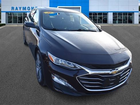 Used 2020 Chevrolet Malibu Premier image 9
