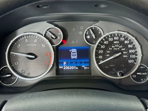 Used 2016 Toyota Tundra SR5 AWD/4WD image 12