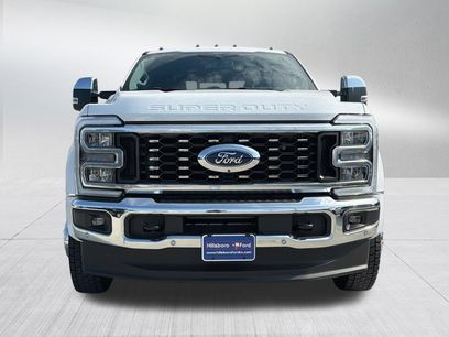 New 2026 Ford F450 Lariat w/ Lariat Ultimate Package