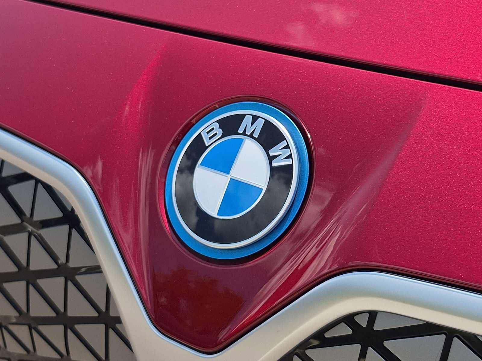Used 2025 BMW i4 xDrive40i w/ M Sport Package AWD/4WD image 11