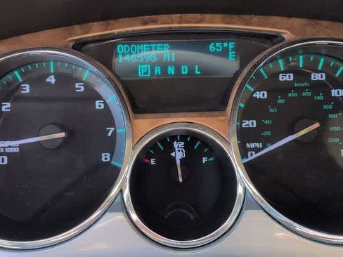 Used 2011 Buick Enclave CXL FWD image 33