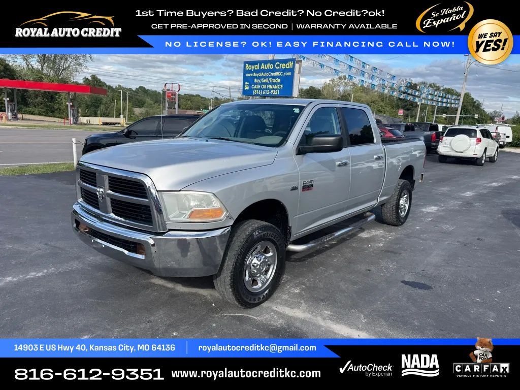 Used 2011 RAM 2500 SLT AWD/4WD image 3