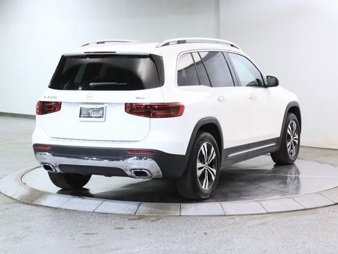 Certified 2025 Mercedes-Benz GLB 250 4MATIC image 10