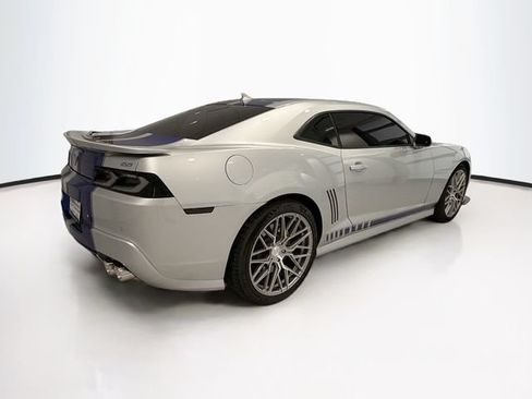 Used 2015 Chevrolet Camaro SS RWD image 7