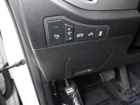 Used 2014 Kia Sportage LX image 22