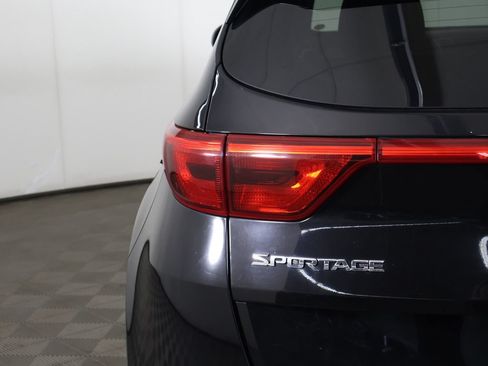 Used 2017 Kia Sportage EX FWD image 13