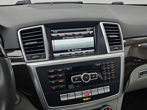 Used 2015 Mercedes-Benz ML 350 4MATIC image 33