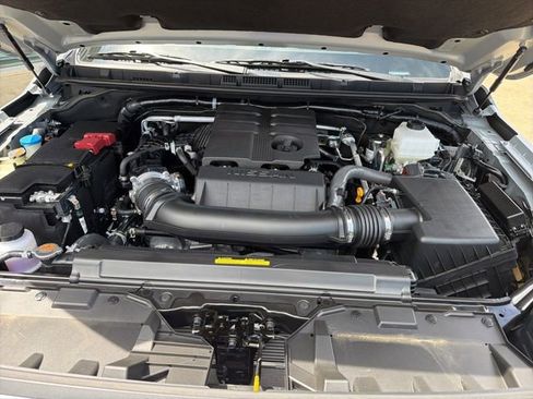 New 2026 Nissan Frontier PRO-4X image 24