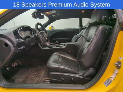 Used 2017 Dodge Challenger SXT Plus image 12