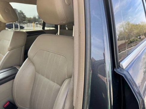 Used 2016 Mercedes-Benz GL 450 4MATIC image 40