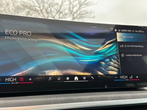 Certified 2026 BMW X5 xDrive40i w/ M Sport Package image 40