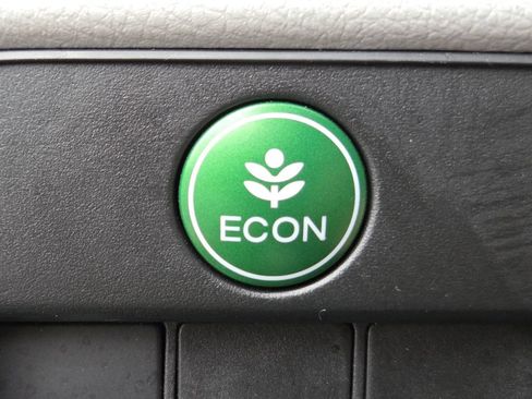 Used 2014 Honda Accord LX image 11
