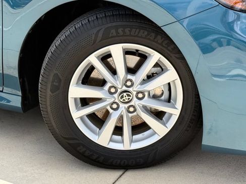 Used 2026 Toyota Camry LE w/ Convenience Package FWD image 2