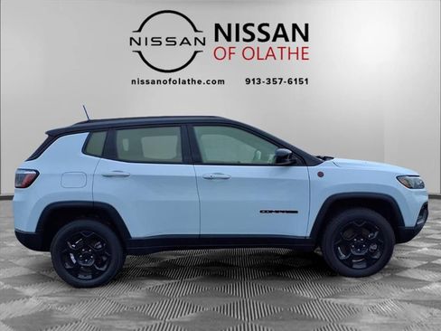 Used 2023 Jeep Compass Trailhawk image 27