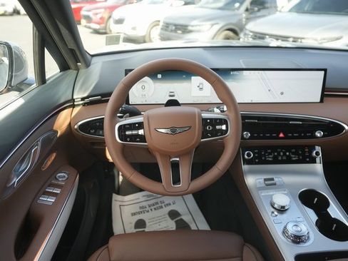 Used 2026 Genesis GV70 2.5T Advanced image 22